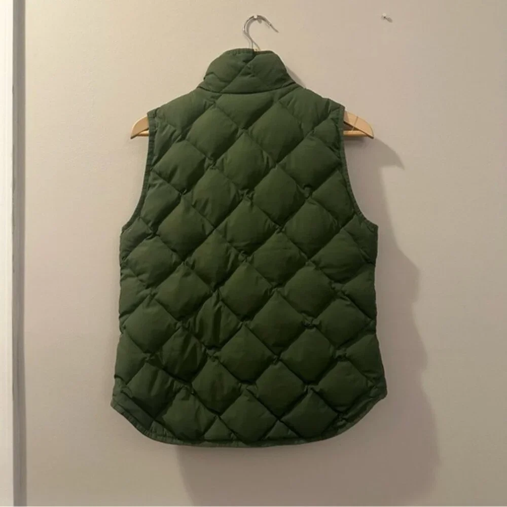 J.Crew Down Quilted Puffer Vest Olive Green Full Zip Women’s Small Cozy Layer - Picture 4 of 11